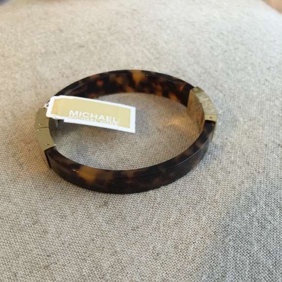 Michael Kors bracelet Brand new!!