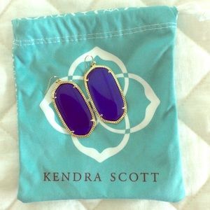 Kendra Scott earrings
