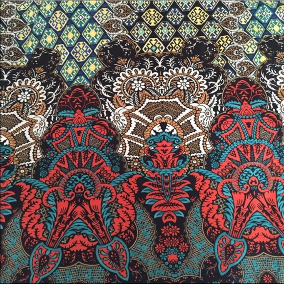 Please find new listing for this dress - Picture 4 of 4