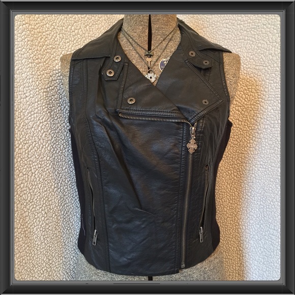 Guess Jackets & Blazers - ‼️2+ 30%OFF💗Moto Vest💗 by Guess