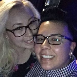 Meet your Posher, Ana