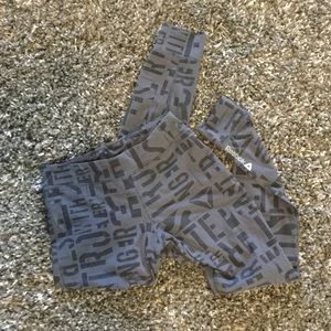 Reebok faster stronger leggings size small