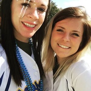 Meet your Posher, Adrianna