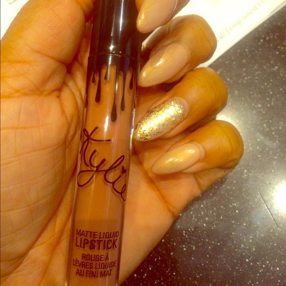 Kylie matte liquid lipstick 💋 dolce k