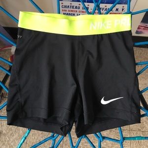 Nike Small Dri-Fit Spandex