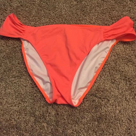 Bikini bottoms