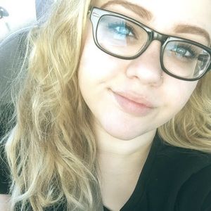 Meet your Posher, Kristen