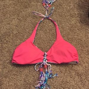 Reversible bikini top