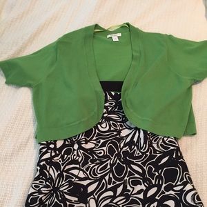 Beautiful spring/summer dress.