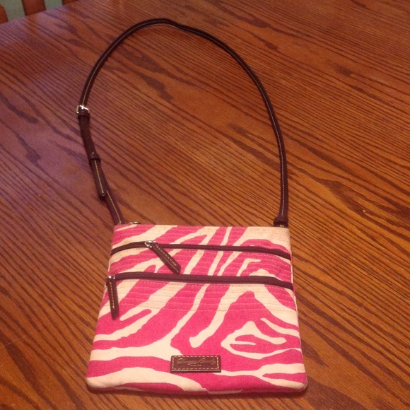 Dooney&Bourke cross body