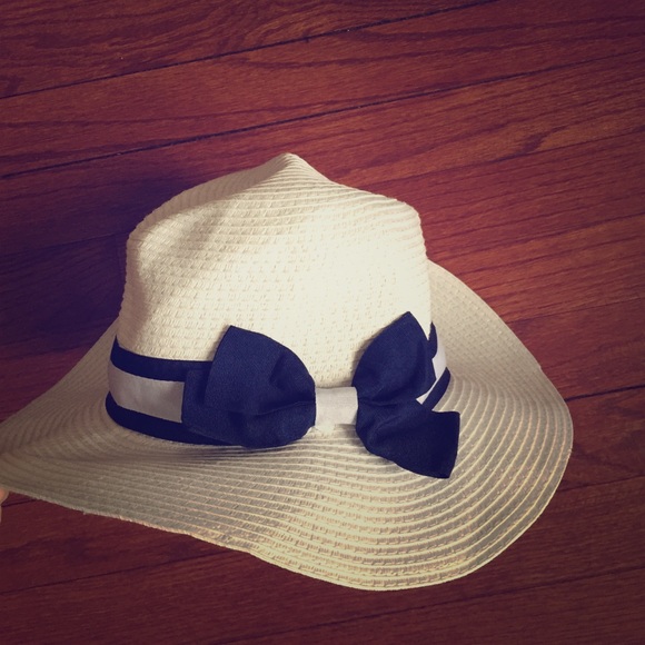 White Floppy Hat