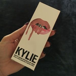 Kylie Lipkit Koko K