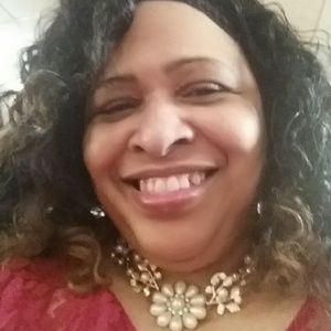 Meet your Posher, Pamela