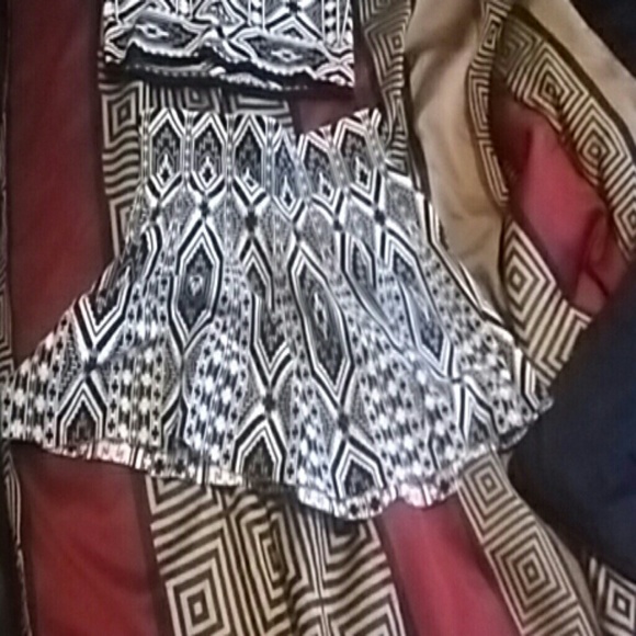 Girls 2 piece set - Picture 3 of 3