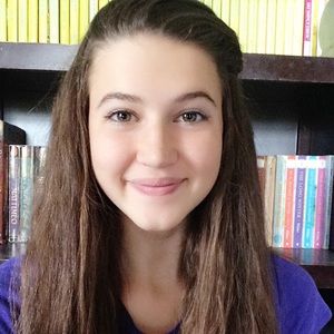 Meet your Posher, Madelynn