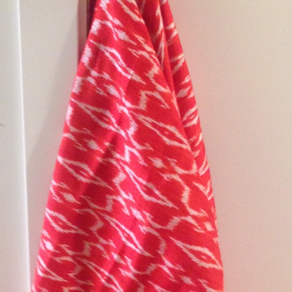 Scarf tribal print