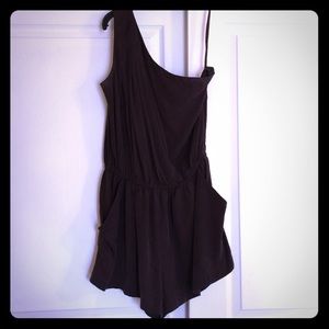 Short romper in chocolate brown