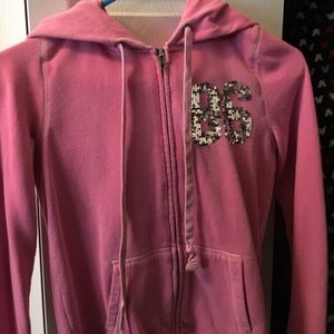 Love pink sweatshirt