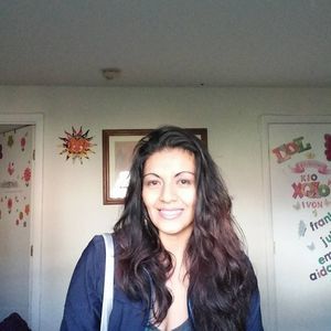 Meet your Posher, Carla