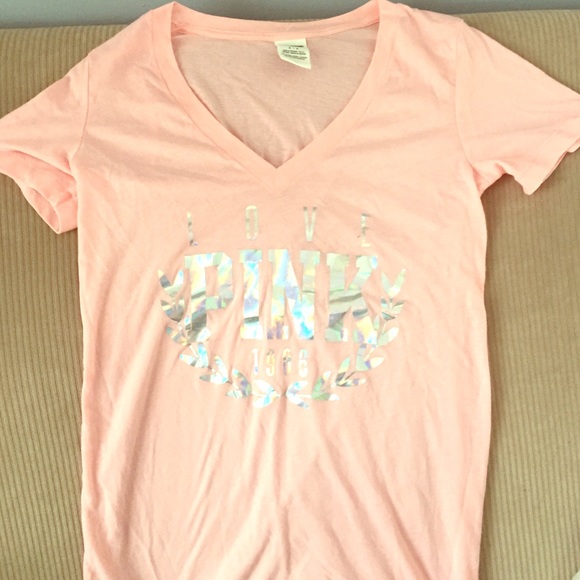 Victoria's Secret Pink t-shirt