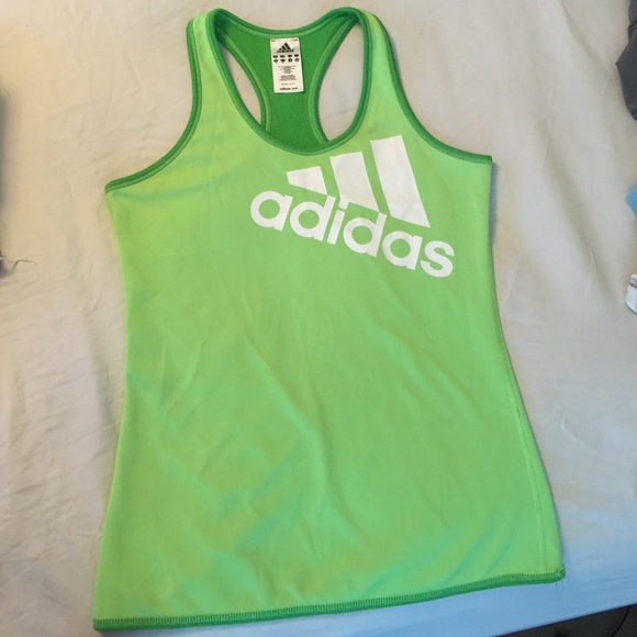 Razorback light green workout shirt