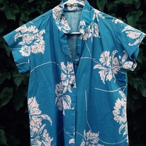 Vintage Hawaiian shirt