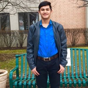 Meet your Posher, Troy