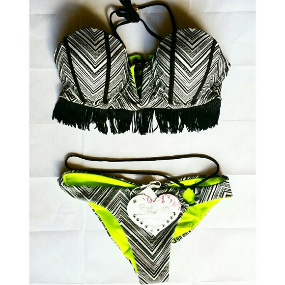 🔥💋🐰NWT!! BEACH BUNNY SWIM SUIT SET