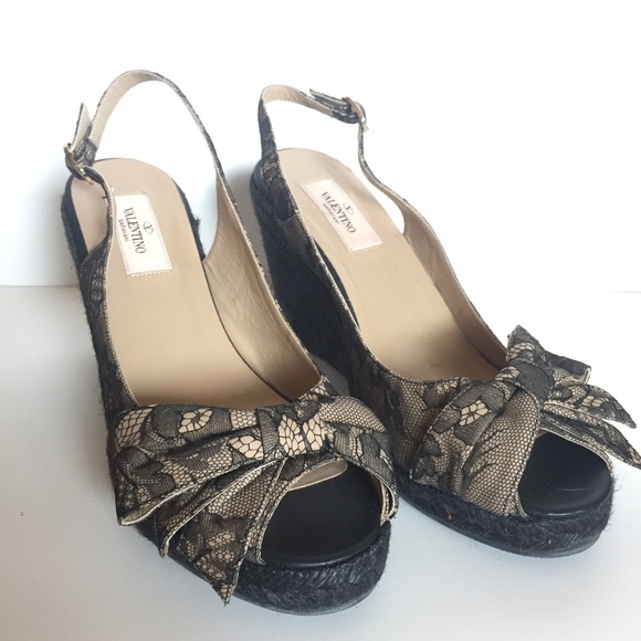 Valentino || Lace Slingback Wedge Black Espadrille - Picture 3 of 4