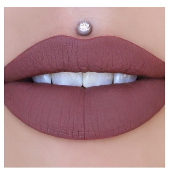 Androgyny Velour Liquid Lipstick by Jeffree Star