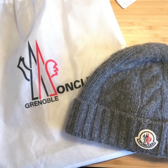 Moncler hat main image 4