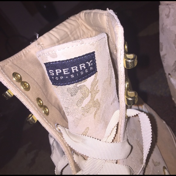 Sperry boots