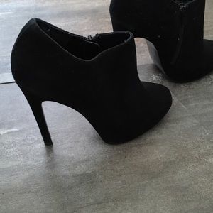 Black suede Steve Madden booties
