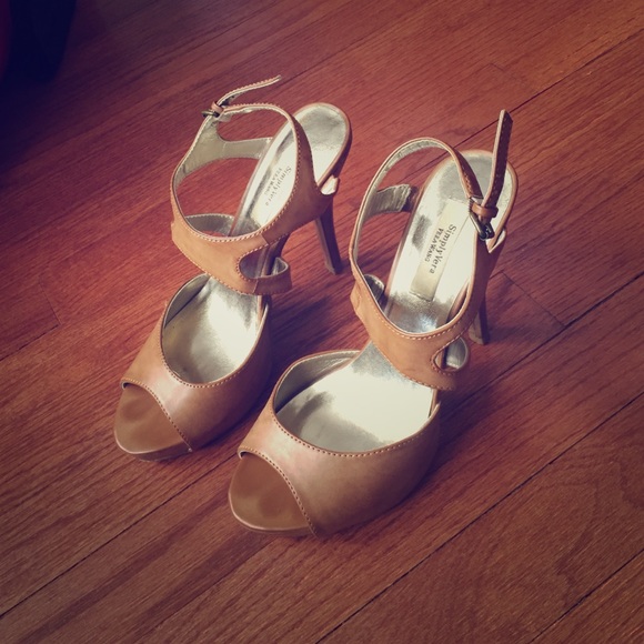 Tan Vera Wang heels