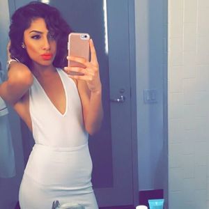 Meet your Posher, Nicole