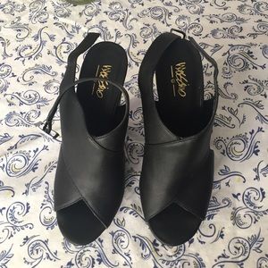 Mossimo Black Peep Toe Heeled Shoes