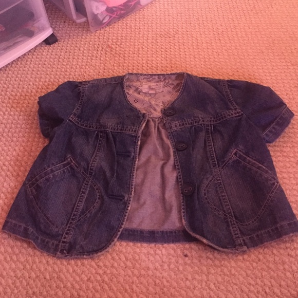 Short sleeve, cropped jean cardigan