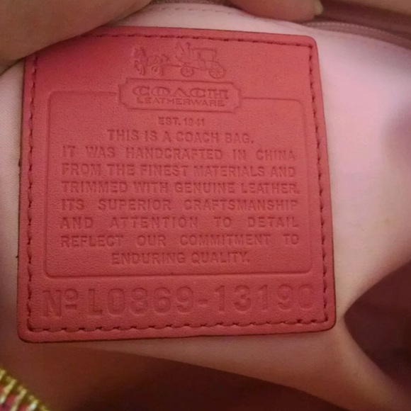 Pink purse - Picture 3 of 4