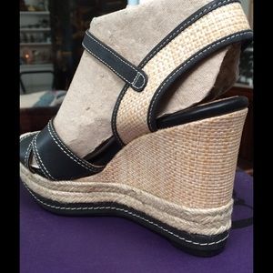 Clarks Indigo wedge sandal