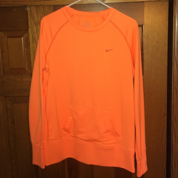 Nike Crew