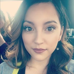 Meet your Posher, Teisha