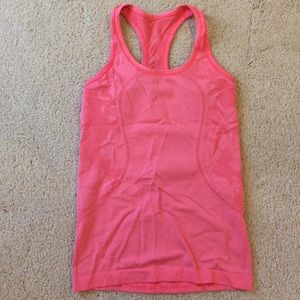 Lululemon swiftly racerback tank