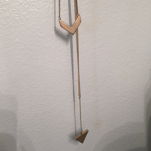 Layered gold arrow necklace