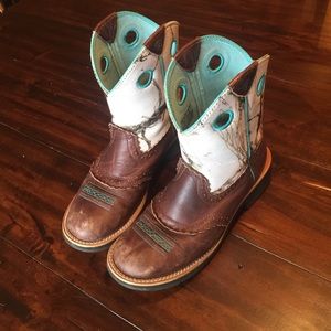 Ariat country western boots