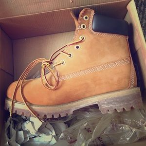 Timberland Boots size 5 in Men/ 7.5-8 in Women's.