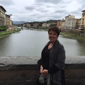 Meet your Posher, Debbie