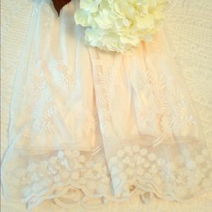 Forever 21 lace skirt