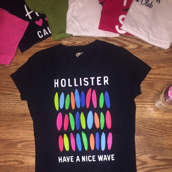Hollister Graphic T-Shirt