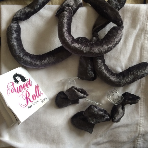 🚨FINAL PRICE🚨 Sweet Roll Hair Styler