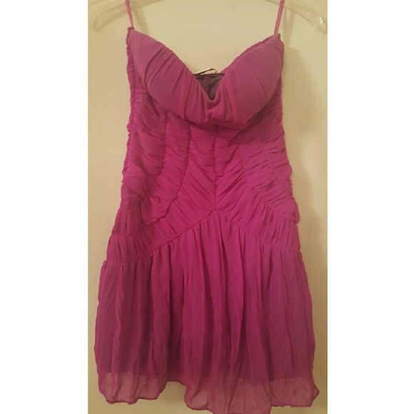 BEAUTIFUL PURPLE STRAPLESS DRESS - Picture 3 of 4